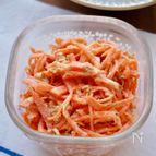無限に食べられる！にんじんの味噌ツナマヨ和え