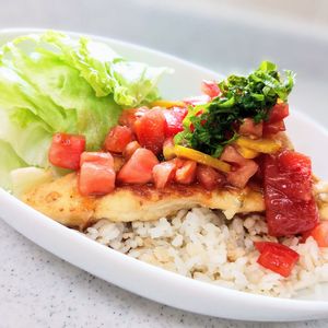 Patchouli🐱🐾の作ってみた!投稿(【醤油＋レモンでさっぱり♪】鶏むね肉のフレッシュトマトソース)