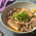 つゆまで飲み干す！甘くない肉豆腐
