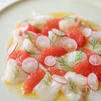 鯛とグレープフルーツのカルパッチョ