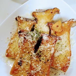 ゆみの作ってみた!投稿(簡単おしゃれ♡エリンギのガーリックレモン焼き)