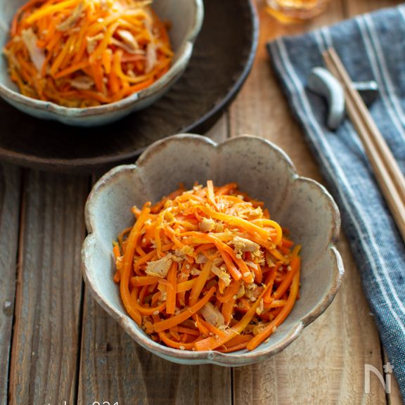 人参とツナの炒めもの。ごま油香る中華風。フライパンで簡単！