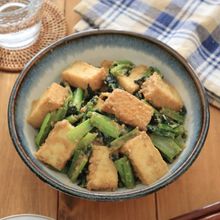 小松菜と厚揚げのごま味噌炒め