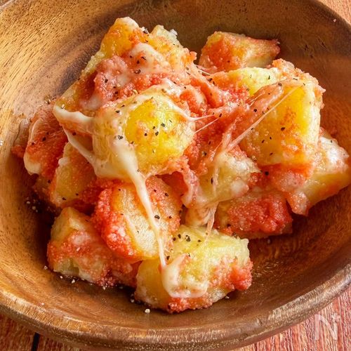 カリッホクッ♪【じゃが明太バターチーズ焼き】おつまみにも♡