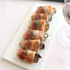 牡蠣とプルーンのベーコン巻き