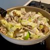 フライパンひとつ♩白菜と豚肉のクリーム煮の工程3