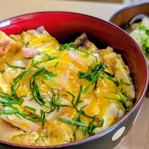 まゆのの作ってみた!投稿(地味ウマ！油揚げ丼)