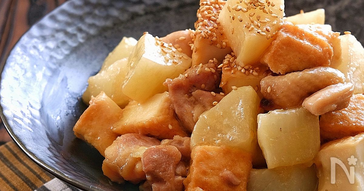 らくレピ】レンジで簡単！＊大根と絹厚揚げと鶏肉のコク旨煮