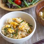 こくウマやみつきメシ♪豚ニラ玉炊き込みごはん