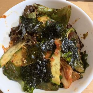 はなうざーの作ってみた!投稿(焼肉屋さんの🥩キムチと豆腐のピリ辛チョレギサラダ😋🥗)