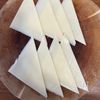 のせて焼くだけ!厚揚げのなめ茸チーズピザの工程4