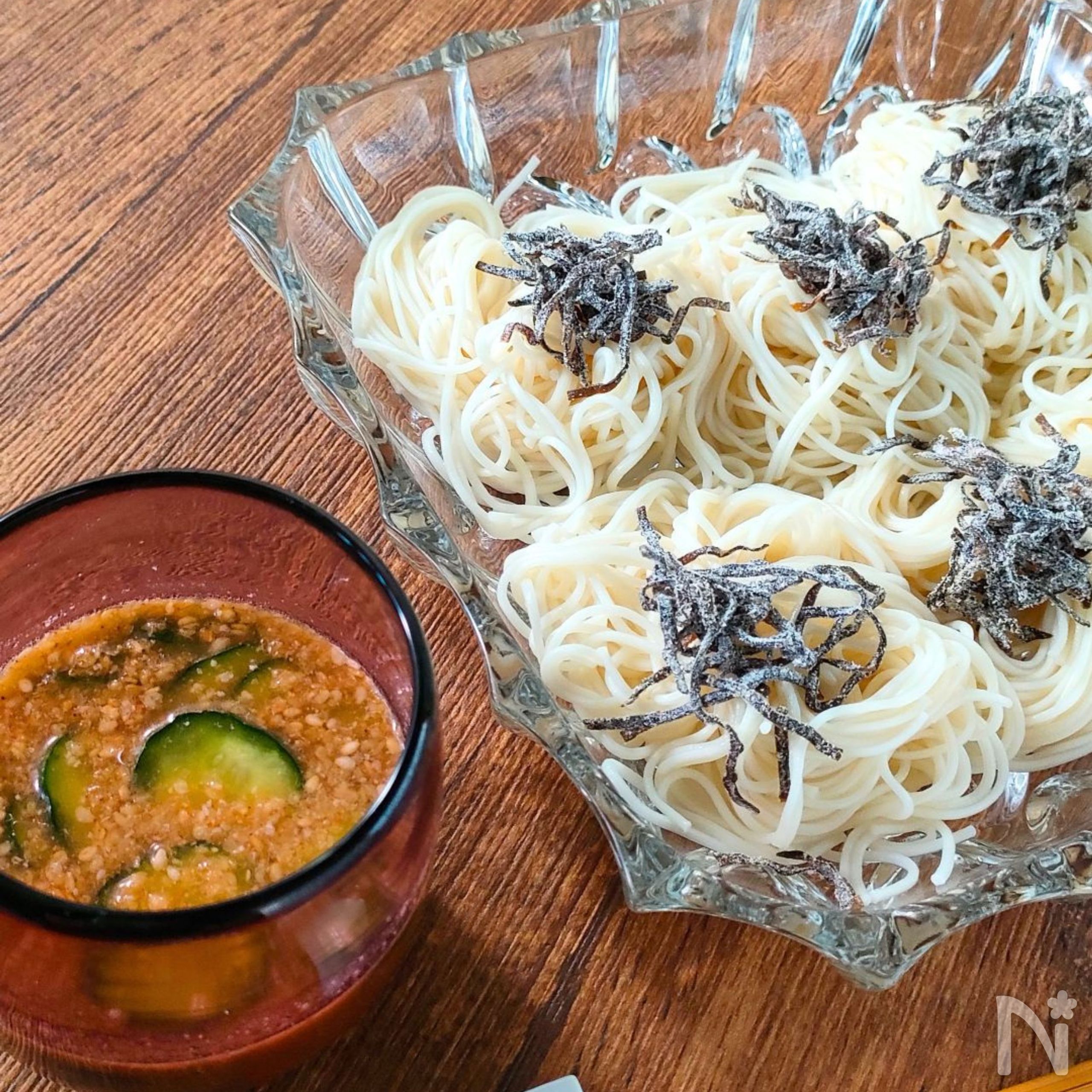 夏のお昼ごはんにつるっと♪【冷や汁ごまだれそうめん】 | レシピサイトNadia