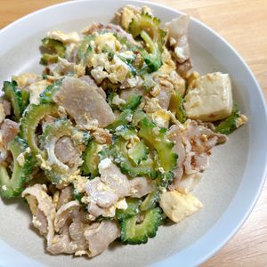 cinnamonの作ってみた!投稿(食材4つでシンプルに♪夏に食べたい!『ゴーヤーチャンプルー』)