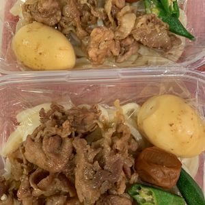 ぐ〜たら子の作ってみた!投稿(甘辛豚肉たっぷり！冷たい肉うどん)