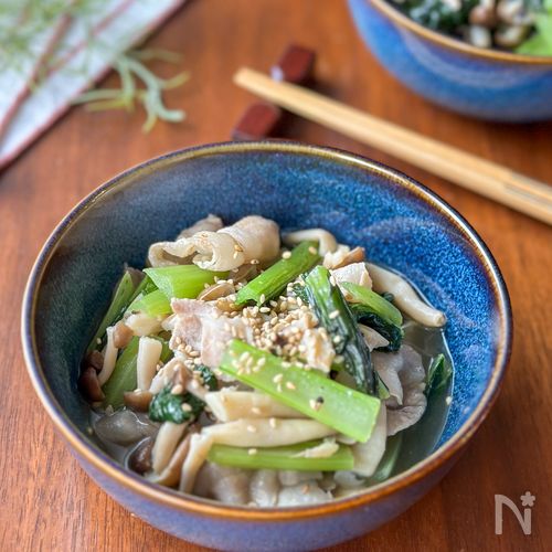 材料入れてほったらかすだけ!「豚と小松菜のうま煮」