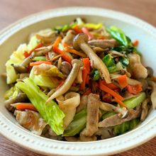 【豚バラとキャベツのうま塩炒め】塩味で味がきまる！