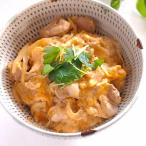 とのちゃまの作ってみた!投稿(短時間でもしっかりしたコクと味♪『とろとろ親子丼』)