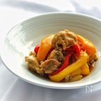 ＊鶏もも肉とパプリカのオイスター煮＊