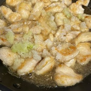 ぽんぽんの作ってみた!投稿(鶏むねでコスパ最強♩さっぱりおろしチキン)