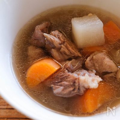 台湾スープ【牛筋牛すね大根スープ】清燉半筋半肉蘿蔔湯