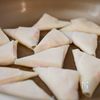揚げずに簡単!【えびチーズ春巻き】の工程3