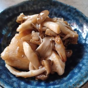 すずこの作ってみた!投稿(ワンパン10分！【鶏むね肉ときのこの甘酢あん】簡単黄金比♩)