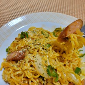 ヴェルの作ってみた!投稿(焼きそばナポリタン風)
