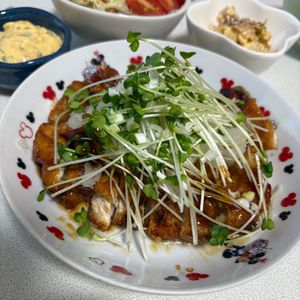 1085800の作ってみた!投稿(【鶏胸がめちゃ柔らかい】家族が好きな甘辛おろしチキンステーキ)