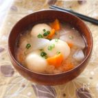 ふわっふわ豆腐白玉と野菜の味噌汁