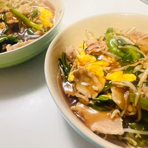 しーちゃんの作ってみた!投稿(行列のできる中華屋さんの😋もやしニラ玉あんかけ🤩💖)