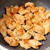 〖卵でしっとり〗鶏むね肉のしょうゆ漬け焼き！お弁当にもの工程3