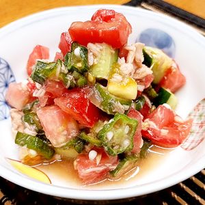 こまりこ😃の作ってみた!投稿(【トマトとオクラのさっぱりツナ和え】火を使わない！ヘルシー！)