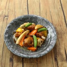 鶏肉と彩り野菜の黒酢あん