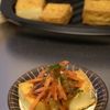 切って焼くだけ作業時間３分！『厚揚げのたこ焼き風』の工程1