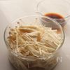 【レンジで完結!ごはん泥棒♡】手作りなめたけの工程1