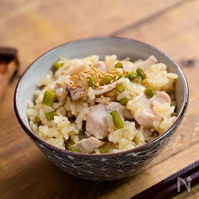 ガツンと香る「ゴマ油香るニンニクの芽の釜飯」