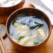 『わかめと油揚げのお味噌汁』