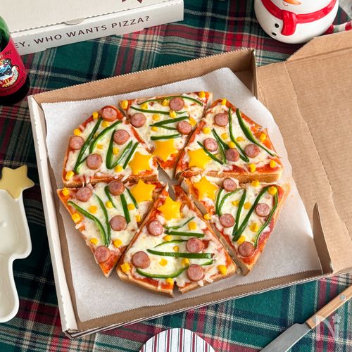 食パンで簡単！クリスマスツリーピザ