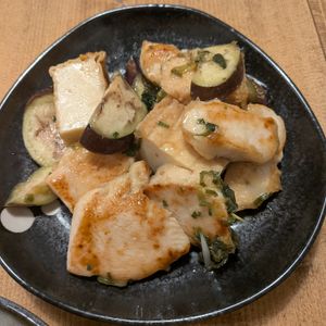 ゆかの作ってみた!投稿(【鶏むね厚揚げナスのさっぱり香味だれ】節約にも◎)