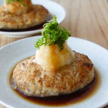【鶏ひき肉の豆腐ハンバーグおろしポン酢】高たんぱく・低脂質
