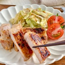 豚ロース肉の酒粕味噌焼き＼にんにくとしょうがの旨み♪／