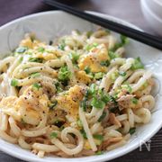 パパッと5分で！「冷凍うどん」で早うまランチ
