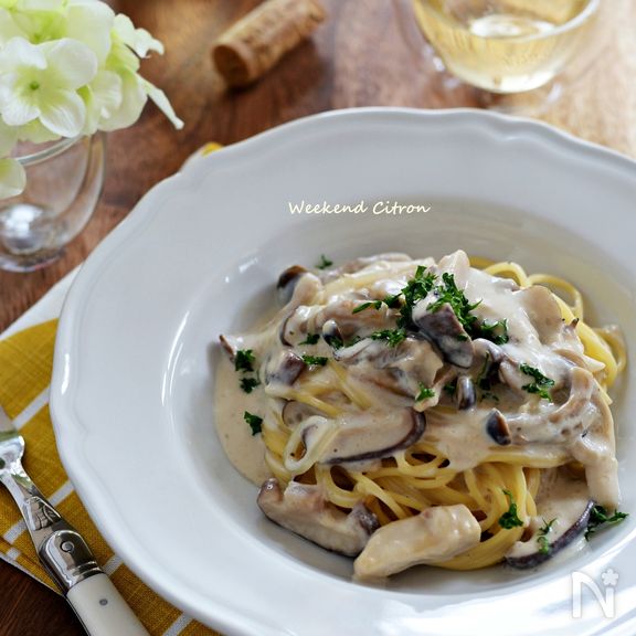 濃厚♪きのこのクリームパスタ