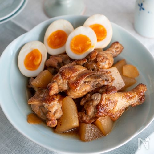 【鶏手羽元と大根の酢煮】手頃な食材で♪