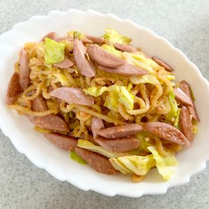 のりのり🐾🎀🤍の作ってみた!投稿(5分で完成パパッと絶品！お出汁香る明太マヨ焼きそば)