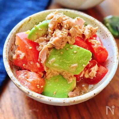 飲み干す美味しさ☆アボツナトマトサラダ