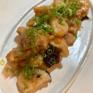 sakiの作ってみた!投稿(照りっと甘酢が食をそそる!秋の絶品【鶏れんこんの甘酢炒め】)