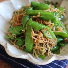 万願寺唐辛子（甘長とうがらし）のしらす炒め