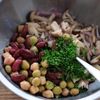 きのこと豆のデリサラダの工程3