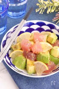 白だしわさび漬けでさっぱり美味しい♪マグロアボカド
